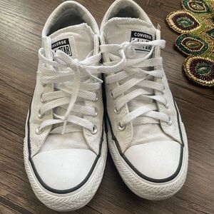 Converse White